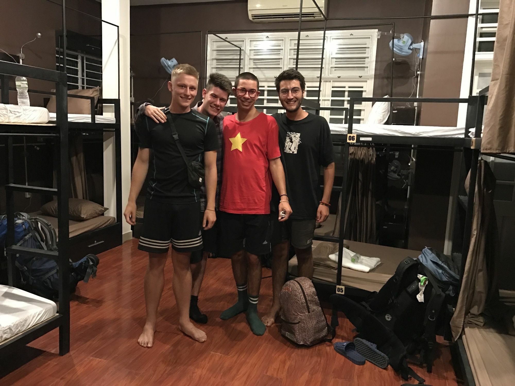 4 Seasons Hostel Danang Bagian luar foto